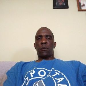 Meet your Posher, Gregory